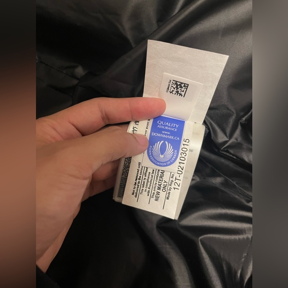 *SOLD* CANADA GOOSE Altona Parka - Picture 13 of 16